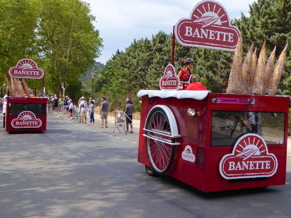 Banette in Tour de France 2017 Caravan, Lourmarin