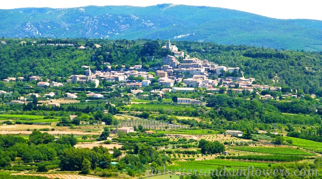 Landscape of the Luberon,Provence