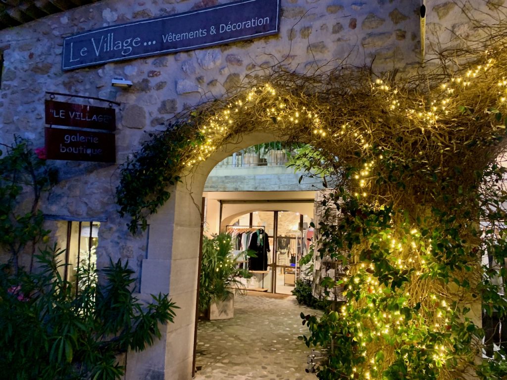 Shops decorated for Christmas in Lourmarin, Luberon, Provence, France
