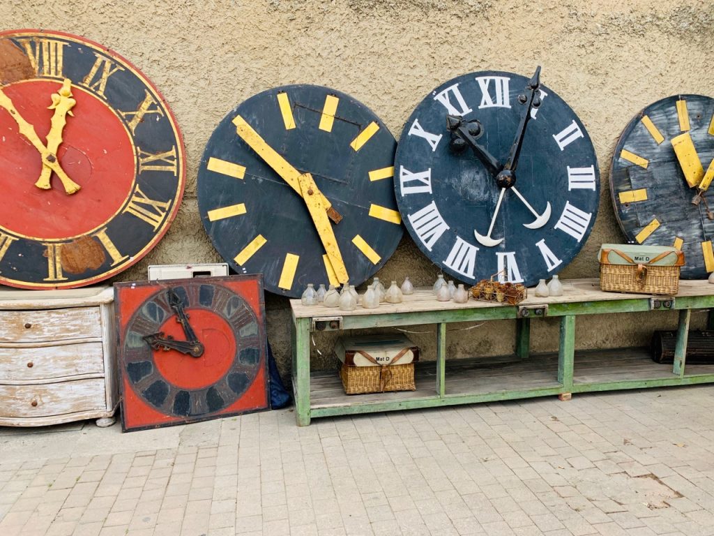 Clocks for Sale at Spring Antiques Fair in l'Isle sur la Sorgue Antiques Fair, Luberon, Vaucluse France