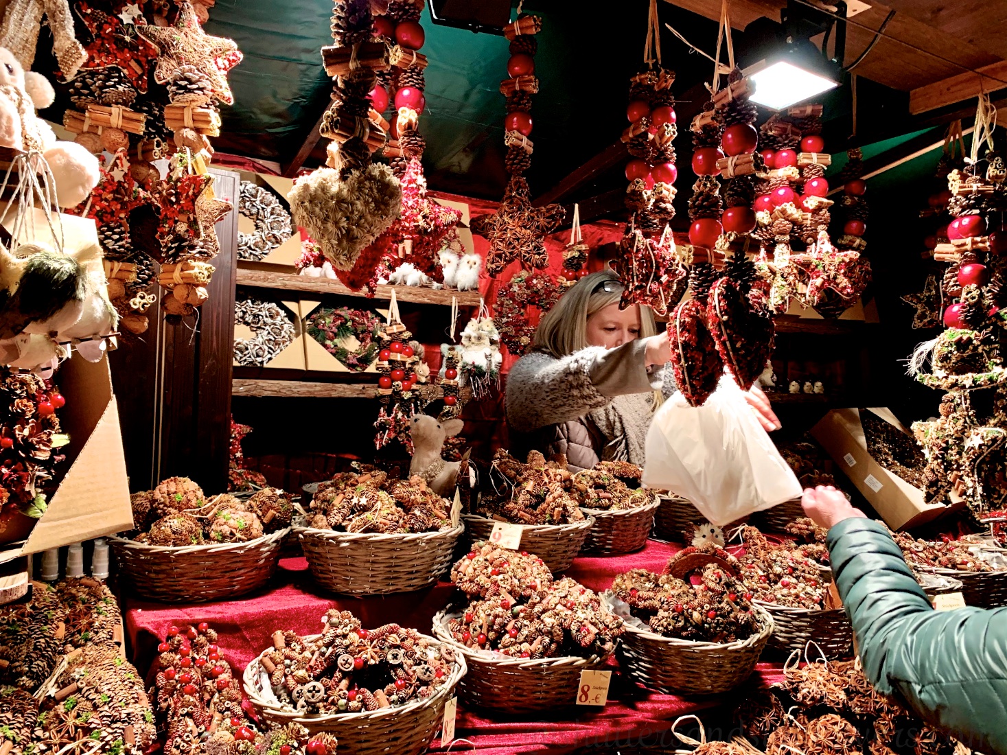 Fir cone Christmas garlands and decorations at the Cologne Christmas market