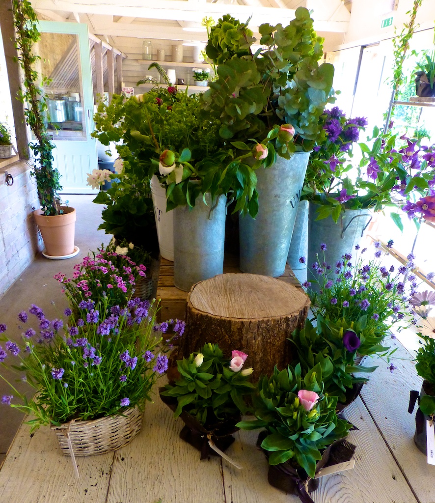 Flowers for sale Daylesford Barns in the Cotswolds