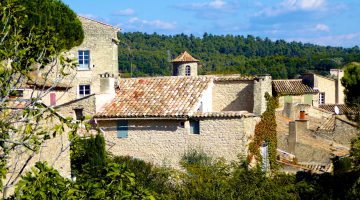 Goult, roof tops of the Luberon, Provence