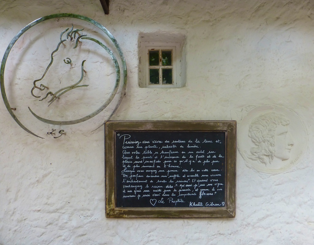 Horse of the Camargue at a Lunchtime spot in Aigues-Mortes, Camargue,France