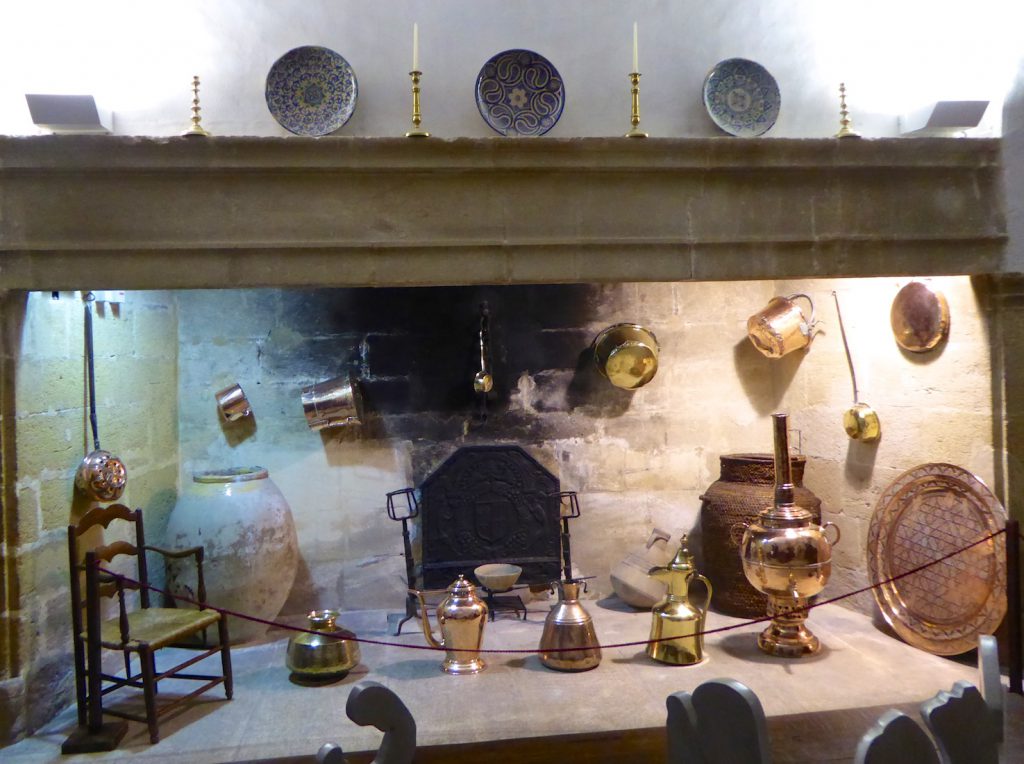 Kitchen fireplace inside the Lourmarin chateau, Lourmarin, Luberon, Provence, France