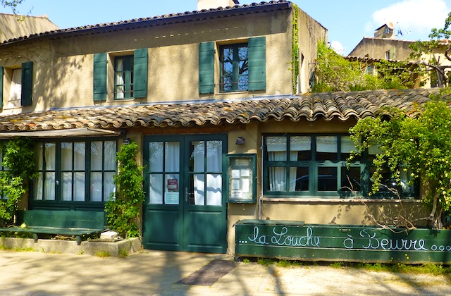 Travel PDF Guide Lourmarin restaurant, Le Louche au Beurre, Luberon, Provence