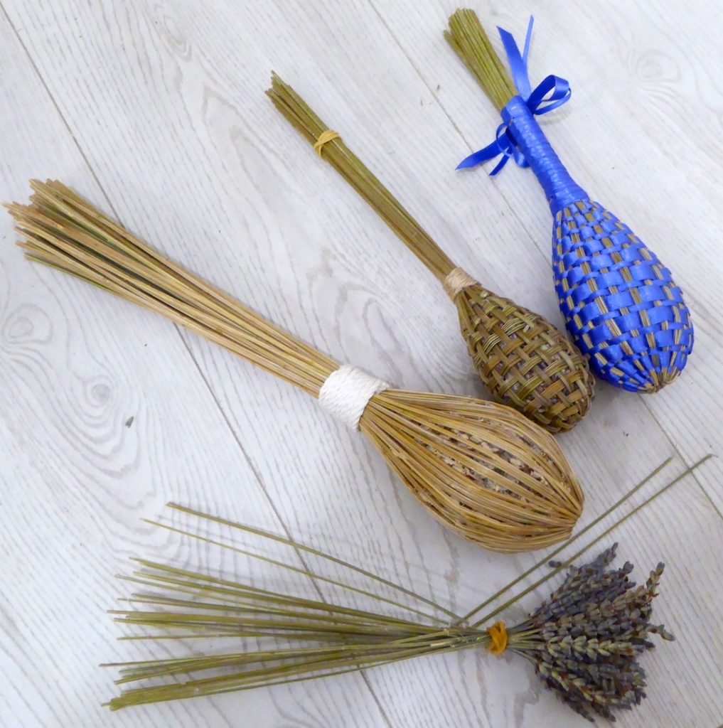 Lavender wands from La Maison FRANC, Lourmarin, stages of construction