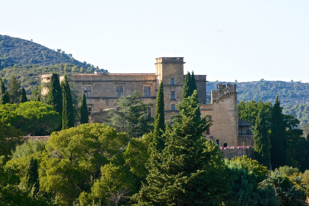 Lourmarin Chateau, Vaucluse, Luberon, Provence, France