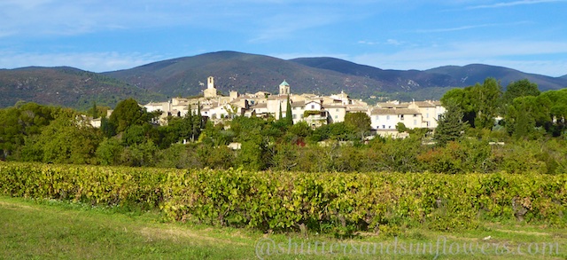 Lourmarin view across the fields, Luberon, Provence