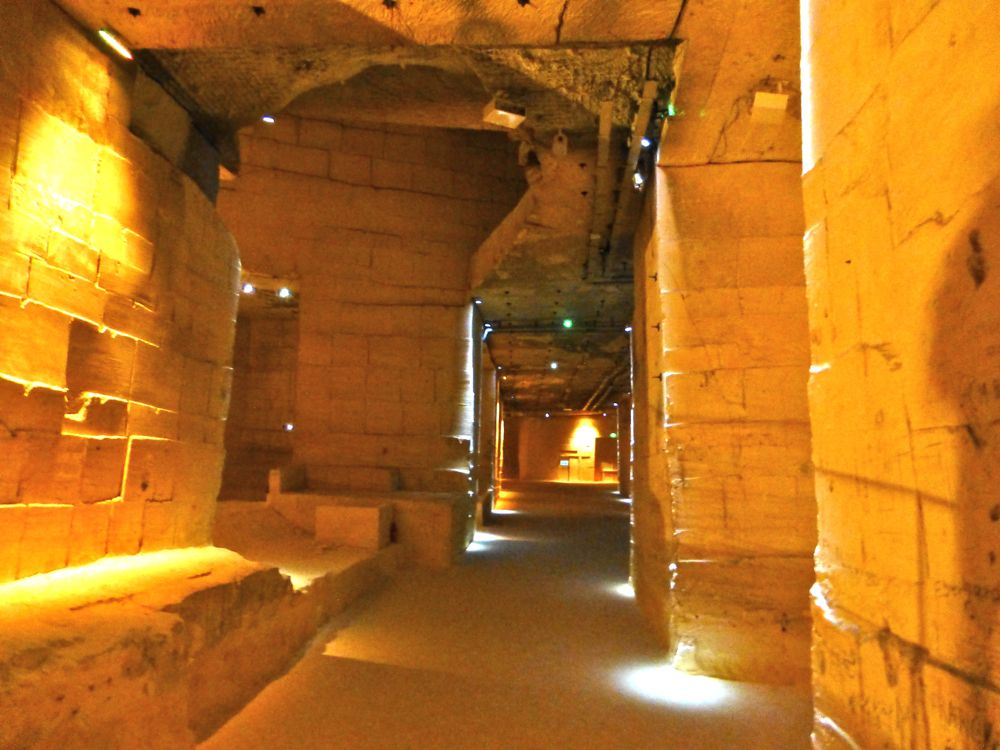 Carrières de Lumières - inside the theater, a former bauxite quarry, Provence, France