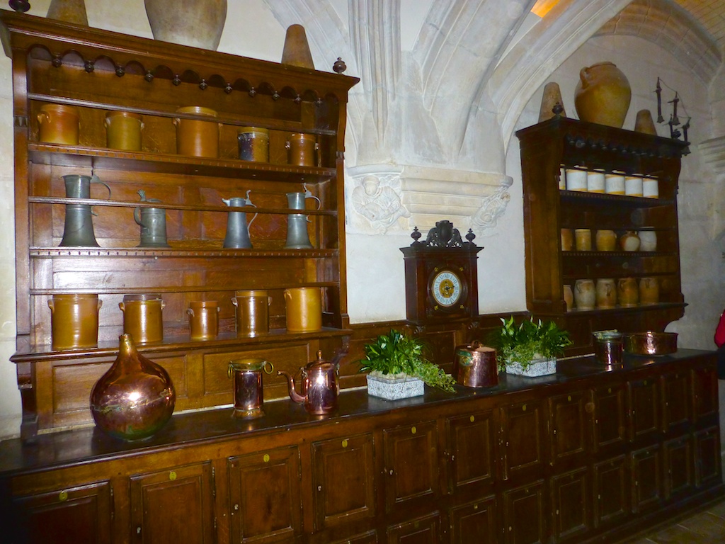 Serving dresser at Chateau de Chenonceau , Loire Valley, France