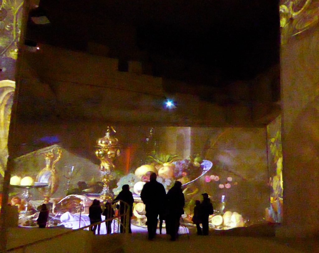 Spectators at Carrières de Lumières 2017,Bouches-du-Rhône, Provence, France