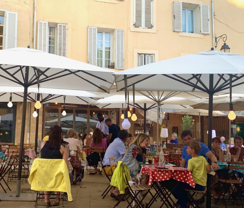 The terrace at Le Four Sous le Platane restaurant, Aix-en-Provence, Bouches-du-Rhône, France