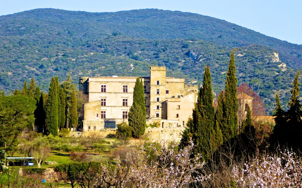 The Fairy Tale Chateau of Lourmarin, the Luberon, Vaucluse, Provence, France