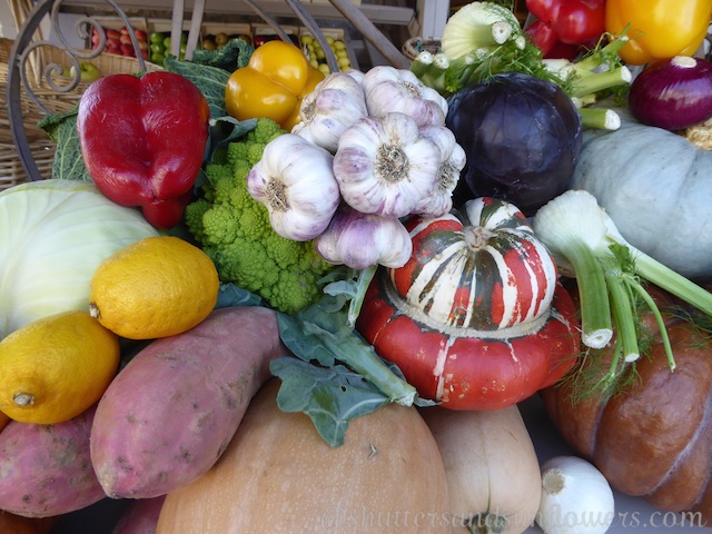 Vegetables in Lourmarin's Friday market, Luberon, Vaucluse, Provence, France