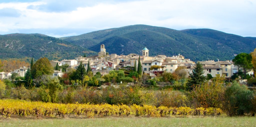 View of Lourmarin, Luberon, Vaucluse, Provence in autumn